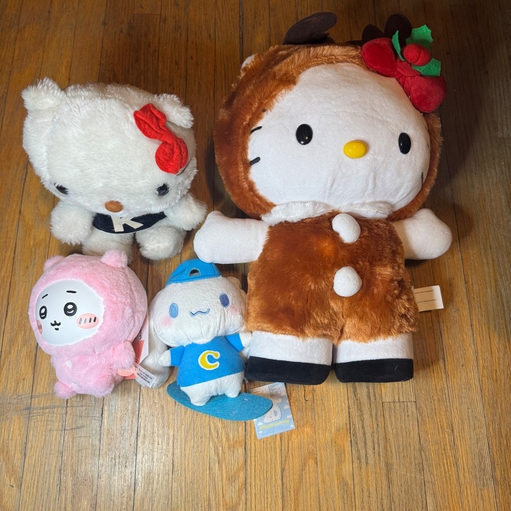 Sanrio Hello Kitty Cinnamoroll Chiikawa Plush Lot 4pc Reindeer Pajama Holiday
